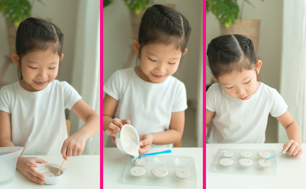 Smiley Mould and Pour Painting Kit for Kids Smiley Plaster Casting Set - Suitable for Children from 4 Years and Up toy best gift for boys girl ages  4 5 6 7 8 9 10